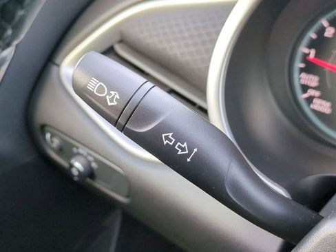 Used 2022 Chevrolet Malibu RS image 26