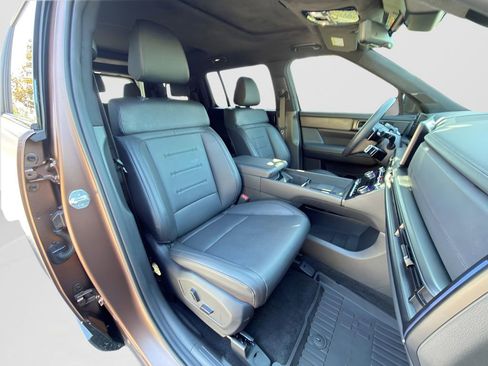 Used 2025 Hyundai Santa Fe Calligraphy AWD/4WD image 23