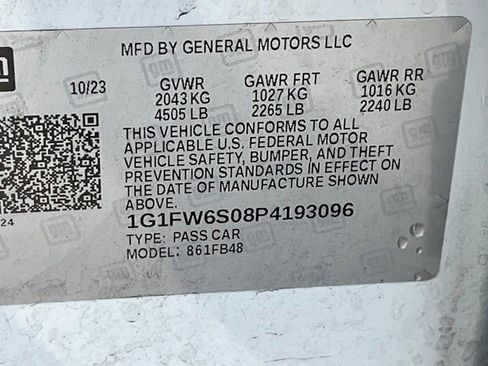 Used 2023 Chevrolet Bolt LT w/ Driver Confidence Package FWD image 33