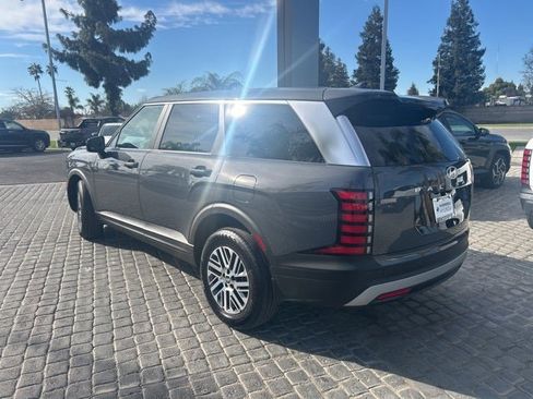 New 2026 Hyundai Palisade SE image 4