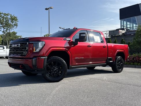 Used 2024 GMC Sierra 2500 AT4 w/ AT4 Premium Plus Package AWD/4WD image 5