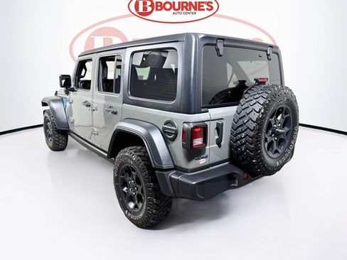 Used 2023 Jeep Wrangler Unlimited w/ Cold Weather Group AWD/4WD image 7