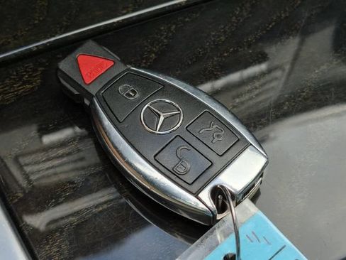 Used 2016 Mercedes-Benz E 350 Sedan image 38
