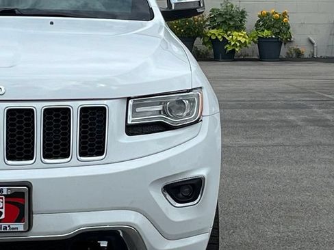 Used 2015 Jeep Grand Cherokee Overland AWD/4WD image 17