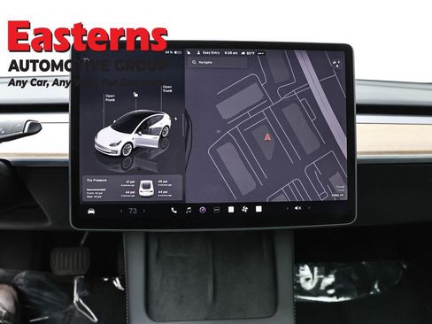 Used 2023 Tesla Model 3 Standard Range image 12