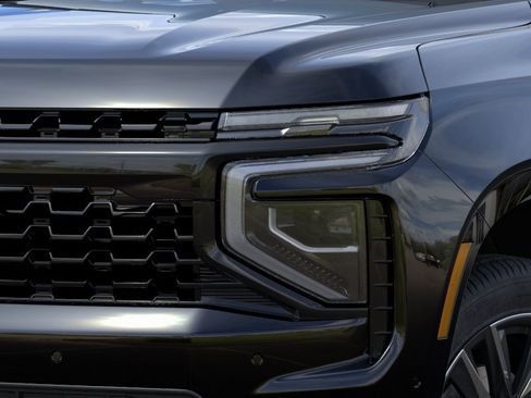 New 2026 Chevrolet Suburban LS w/ LS Custom Edition AWD/4WD image 10
