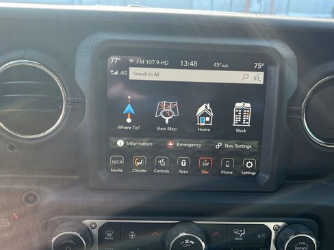 Used 2023 Jeep Wrangler Altitude image 20