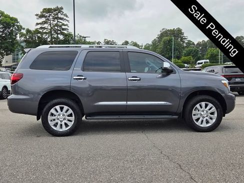 Used 2020 Toyota Sequoia Platinum RWD image 6