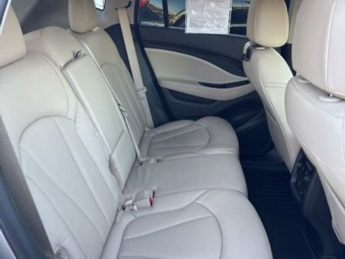 Used 2020 Buick Envision Essence image 14