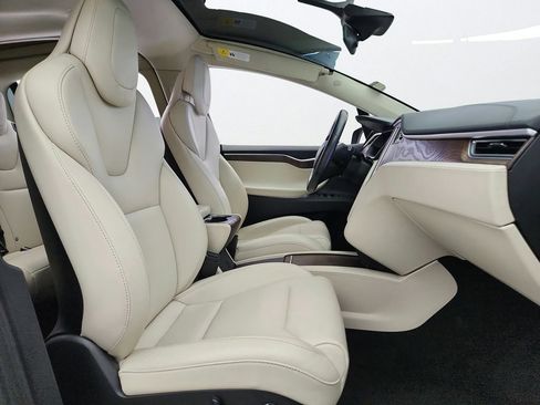 Used 2018 Tesla Model X 75D AWD/4WD image 26