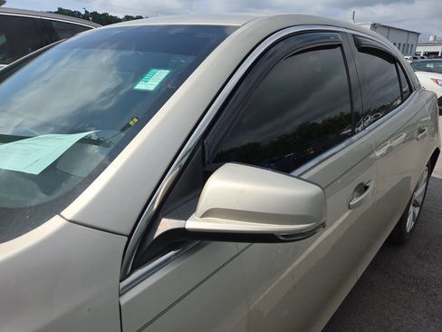 Used 2013 Chevrolet Malibu LT FWD image 10