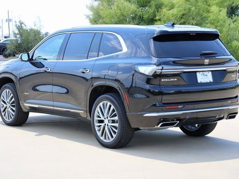 New 2026 Buick Enclave Avenir image 6