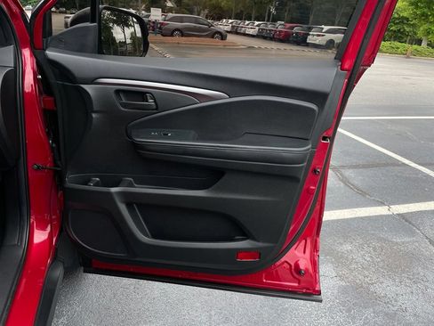 Certified 2023 Honda Passport EX-L image 30