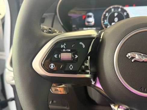 New 2024 Jaguar E-PACE R-Dynamic SE image 20