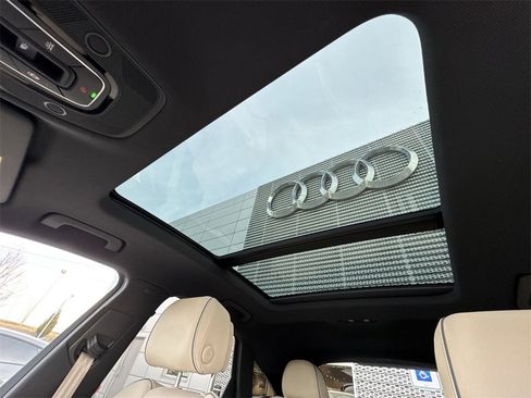 Certified 2023 Audi Q5 2.0T Premium Plus w/ Premium Plus Package image 22