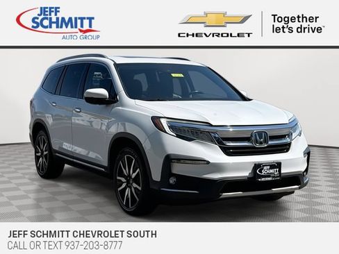 Used 2020 Honda Pilot Touring image 1