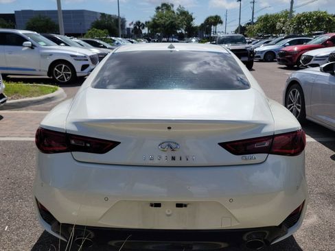 Used 2019 INFINITI Q60 3.0t Luxe w/ Essential Package RWD image 9