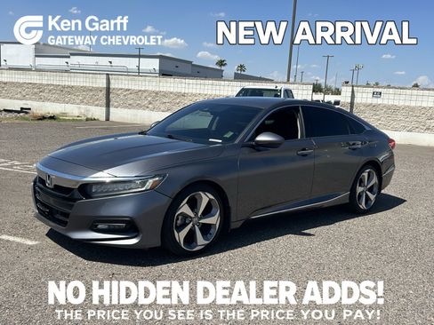 Used 2018 Honda Accord Touring image 1