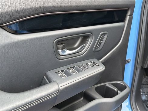 Used 2024 Honda Pilot TrailSport image 13