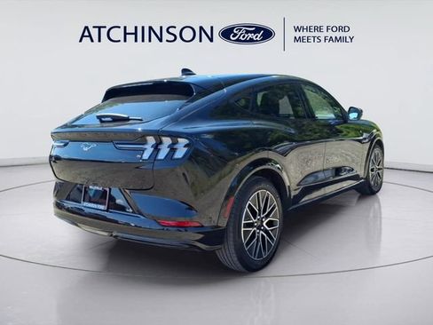Used 2024 Ford Mustang Mach-E Premium AWD/4WD image 5