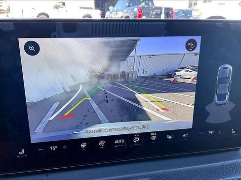 Used 2025 Ford Mustang GT Premium image 17