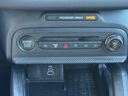 Certified 2025 Ford Bronco Sport Badlands image 21