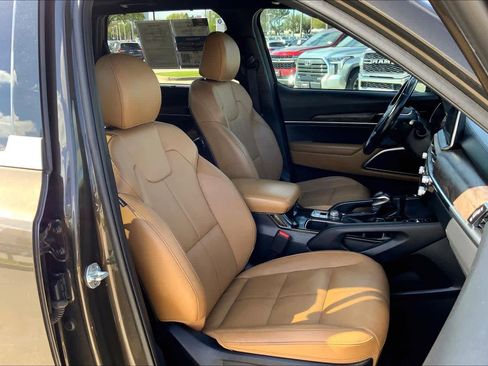 Used 2020 Kia Telluride SX w/ Towing Package image 9