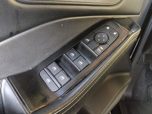 Used 2025 Nissan Rogue SV AWD/4WD image 27