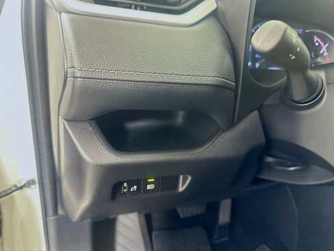 Certified 2025 Toyota RAV4 LE FWD image 9