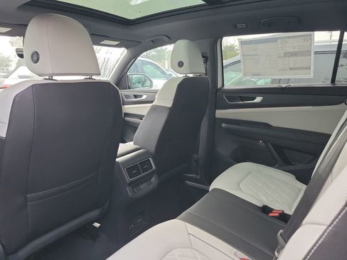 New 2026 Volkswagen Atlas Cross Sport SEL Premium R-Line image 5