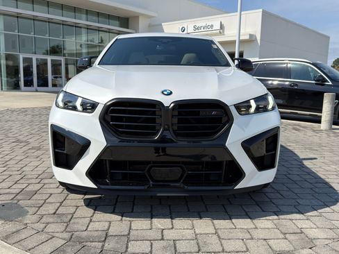 Used 2025 BMW X6 M Competition w/ Executive Package image 6