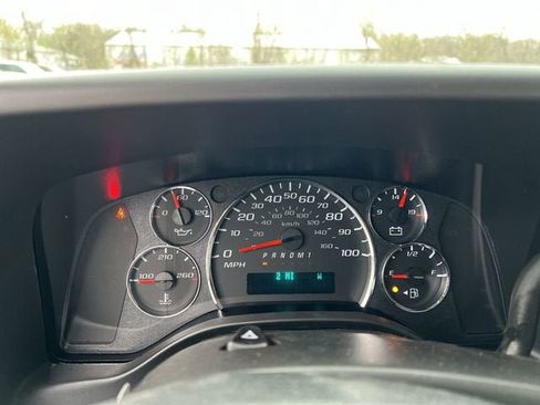 New 2026 Chevrolet Express 3500 LS RWD image 12