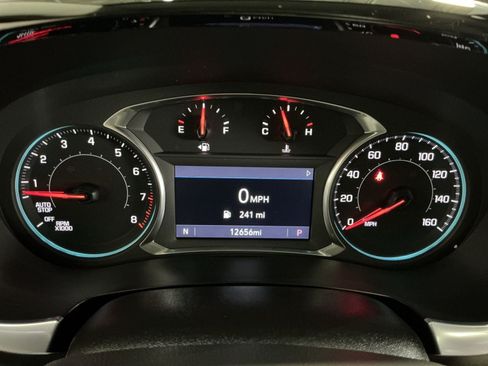 Used 2021 Chevrolet Traverse LT AWD/4WD image 18
