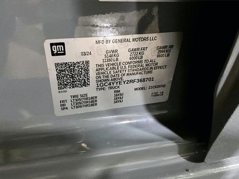 Certified 2024 Chevrolet Silverado 2500 ZR2 w/ Technology Package image 33