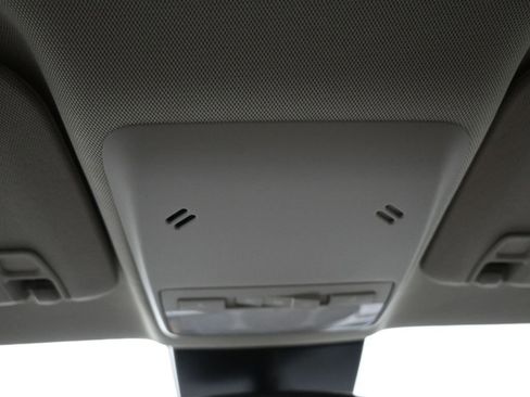 Used 2022 Buick Encore Preferred w/ Safety Package image 17