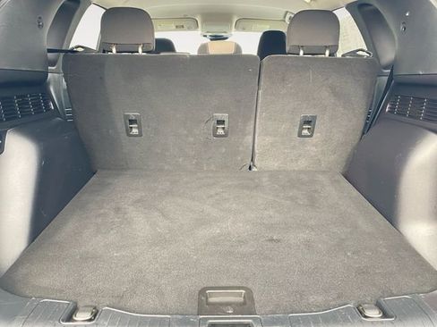 Used 2022 Ford Escape SE image 30