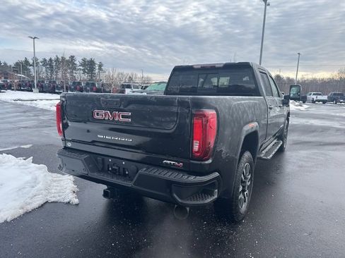 Used 2022 GMC Sierra 2500 AT4 w/ AT4 Premium Plus Package image 5