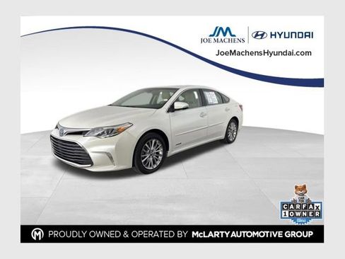 Used 2018 Toyota Avalon Limited w/ Protection Package image 1