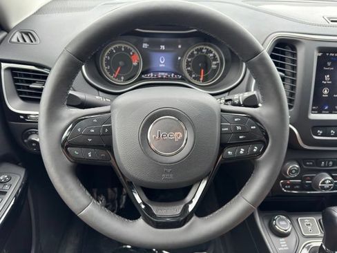 Used 2023 Jeep Cherokee Altitude Lux w/ Lux Elite Package AWD/4WD image 29