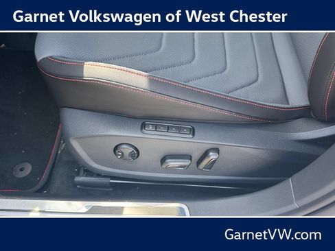 New 2026 Volkswagen Jetta GLI Autobahn FWD image 31
