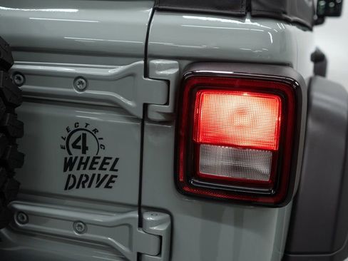 Used 2023 Jeep Wrangler Unlimited w/ 8.4" Radio Group image 38