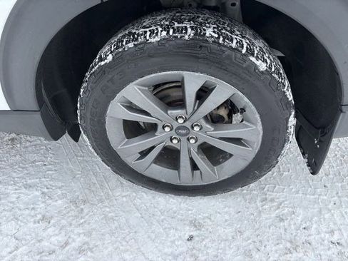 Used 2021 Ford Explorer XLT w/ XLT Sport Appearance Package image 48