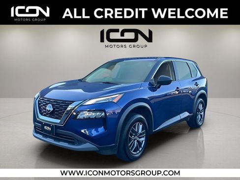 Used 2023 Nissan Rogue S image 1