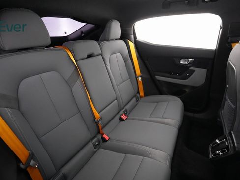 Used 2022 Polestar Polestar 2 w/ Performance Package image 9