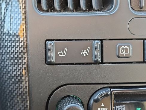 Used 2005 Dodge Grand Caravan SXT w/ Leather Interior Group image 43