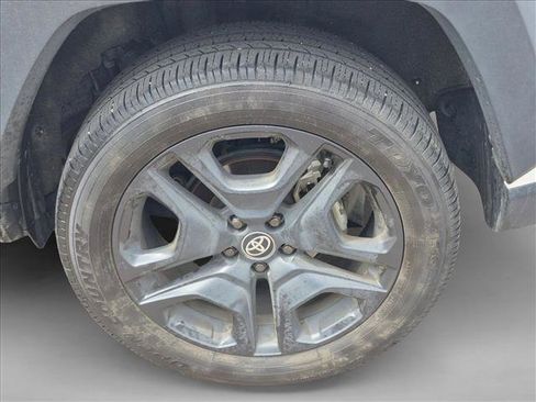 Used 2024 Toyota RAV4 Adventure AWD/4WD image 6