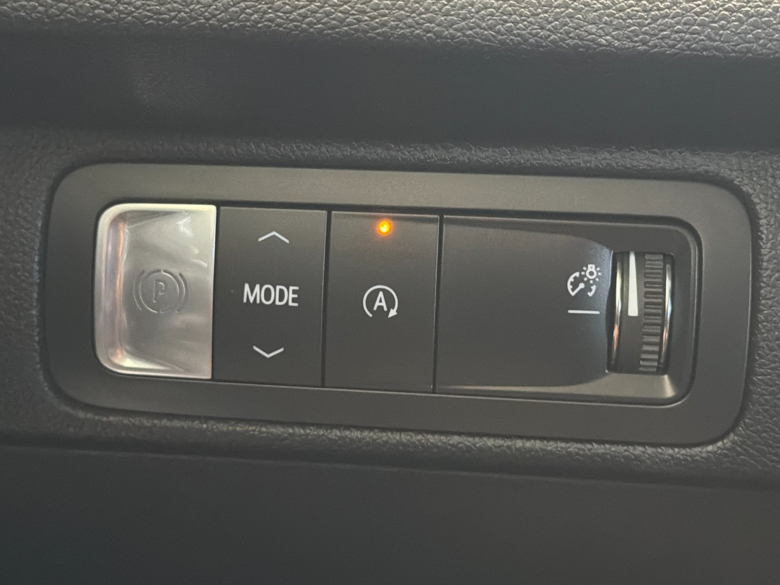 Used 2025 Chevrolet Traverse LT w/ Enhanced Driving Package FWD image 34