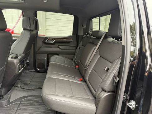 Used 2024 GMC Sierra 1500 Elevation w/ Elevation Premium Package AWD/4WD image 22