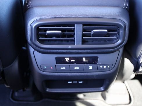 New 2025 Honda Pilot Touring image 26