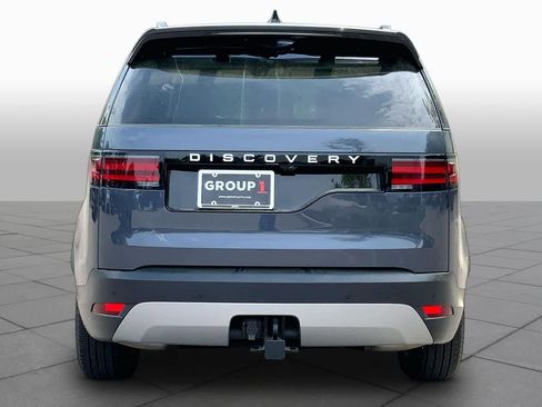 Used 2025 Land Rover Discovery S AWD/4WD image 5